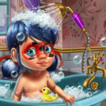 Bañar a Bebé Ladybug